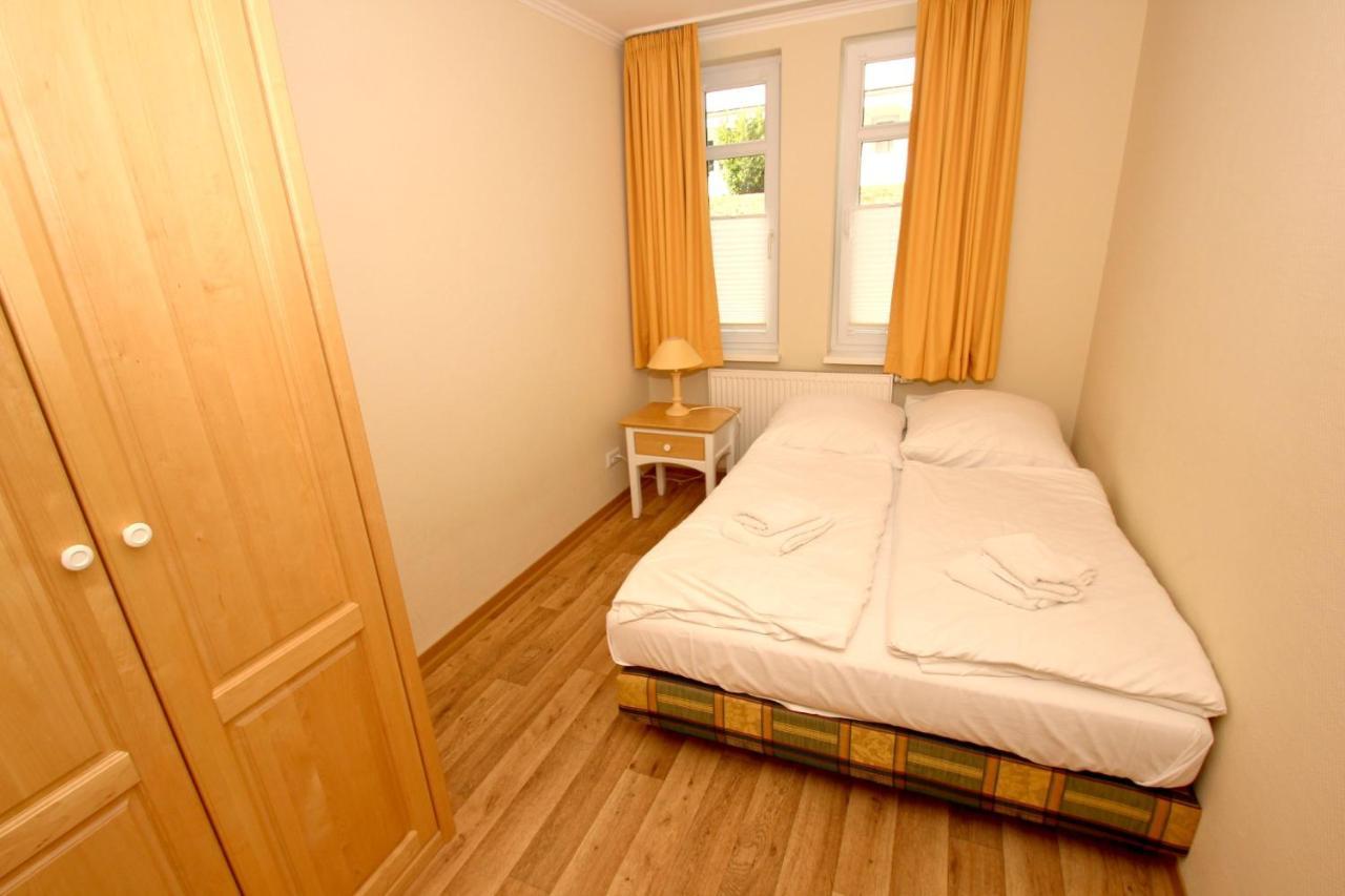 גוהרן Mit Meerblick Und Balkon, Gratis Nutzung Vom Ahoi Erlebnisbad Und Sauna In Sellin - Meeresblick Fewo 35 מראה חיצוני תמונה