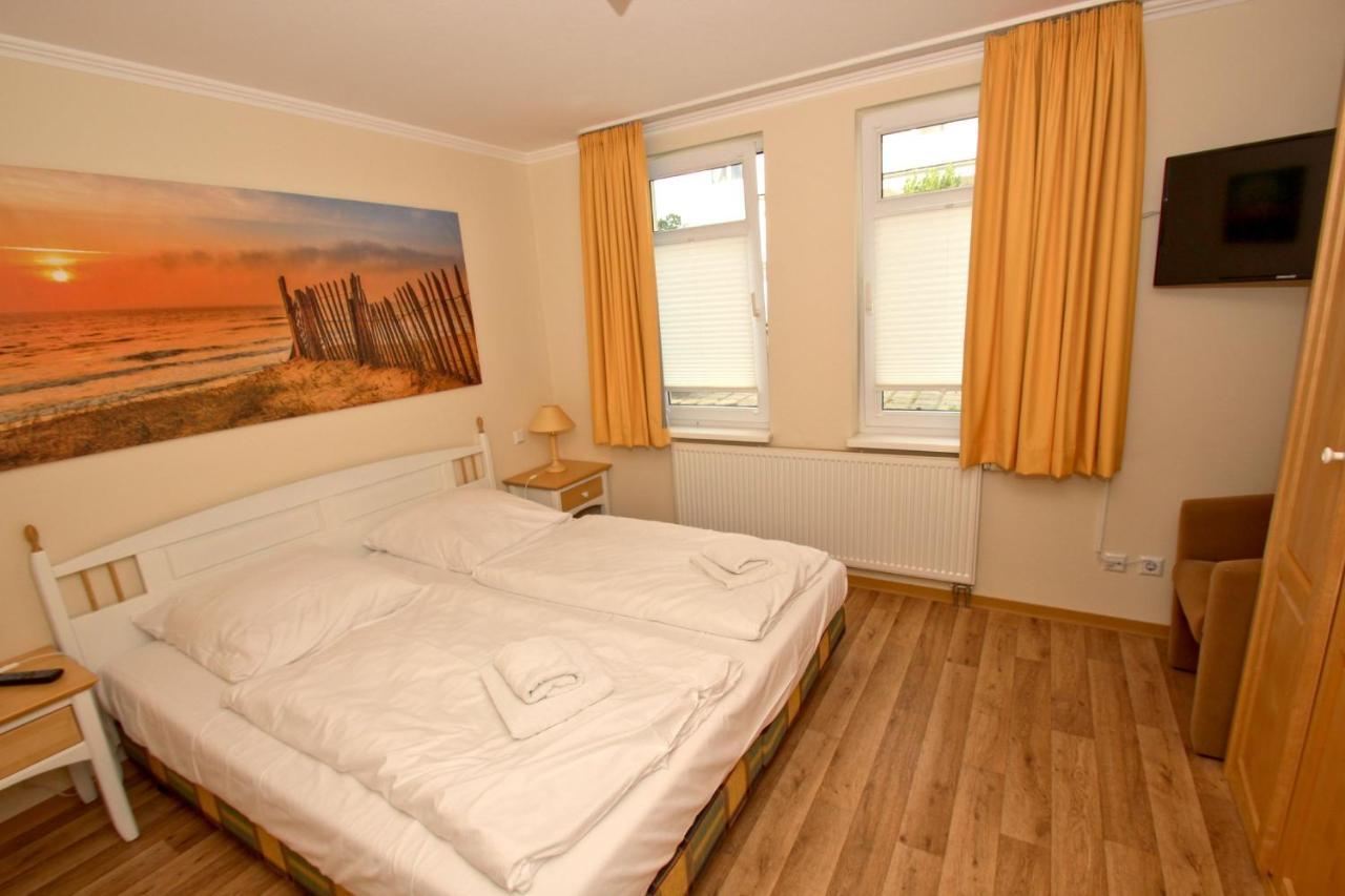 גוהרן Mit Meerblick Und Balkon, Gratis Nutzung Vom Ahoi Erlebnisbad Und Sauna In Sellin - Meeresblick Fewo 35 מראה חיצוני תמונה
